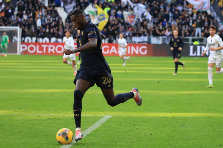 电子游戏-罗马诺：穆阿尼保持冷静&amp;仍在耐心等待尤文，未与其他俱乐部谈判